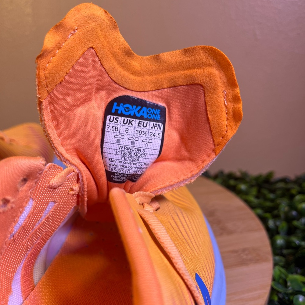🔥 HOKA RINCON 3 MOCK ORANGE CYCLAMEN RUNNING ATHLETIC SHOES WOMENS SIZE 7.5B - Picture 11 of 11